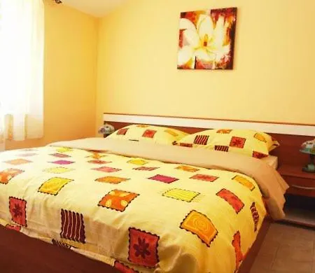 Apartment Buneta