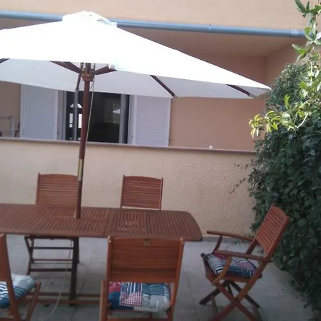 Buneta Apartment *