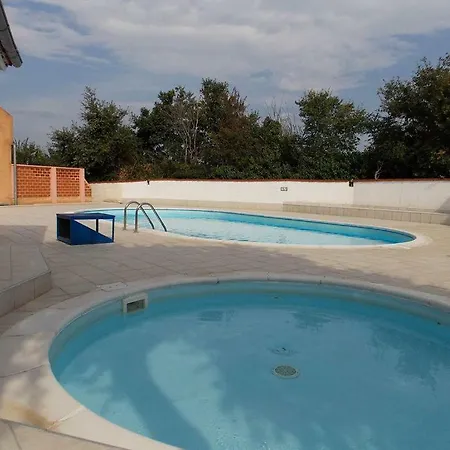 Buneta Apartment *