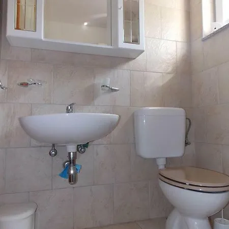 Apartment Buneta Liznjan